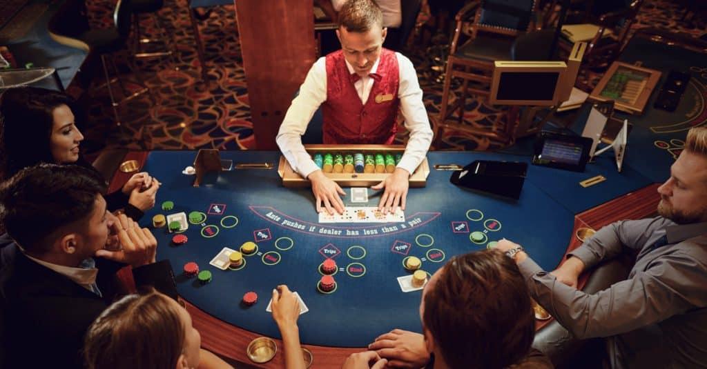 Khám phá cách chơi blackjack tại blackjack casino online game và giành chiến thắng hấp dẫn